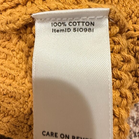 L.L.Bean Signature Cotton Fisherman Sweater- Medium - Picture 6 of 7